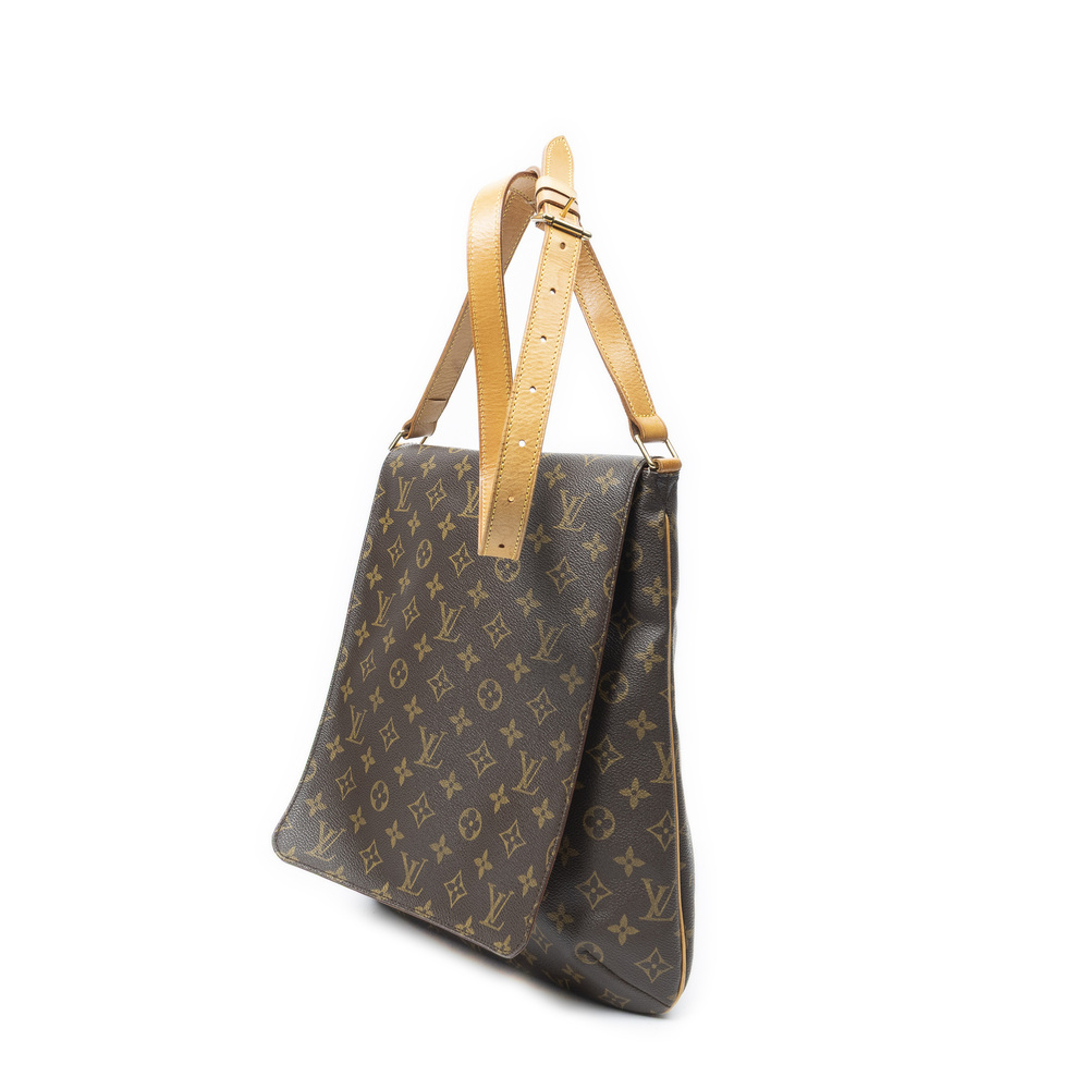 Louis Vuitton Musette - Picture 2 of 10